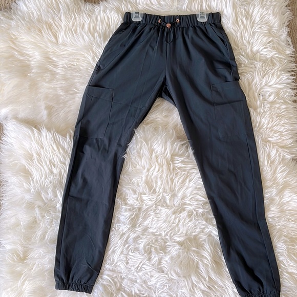 Grey/navy cargo style joggers size XS - Picture 1 of 3